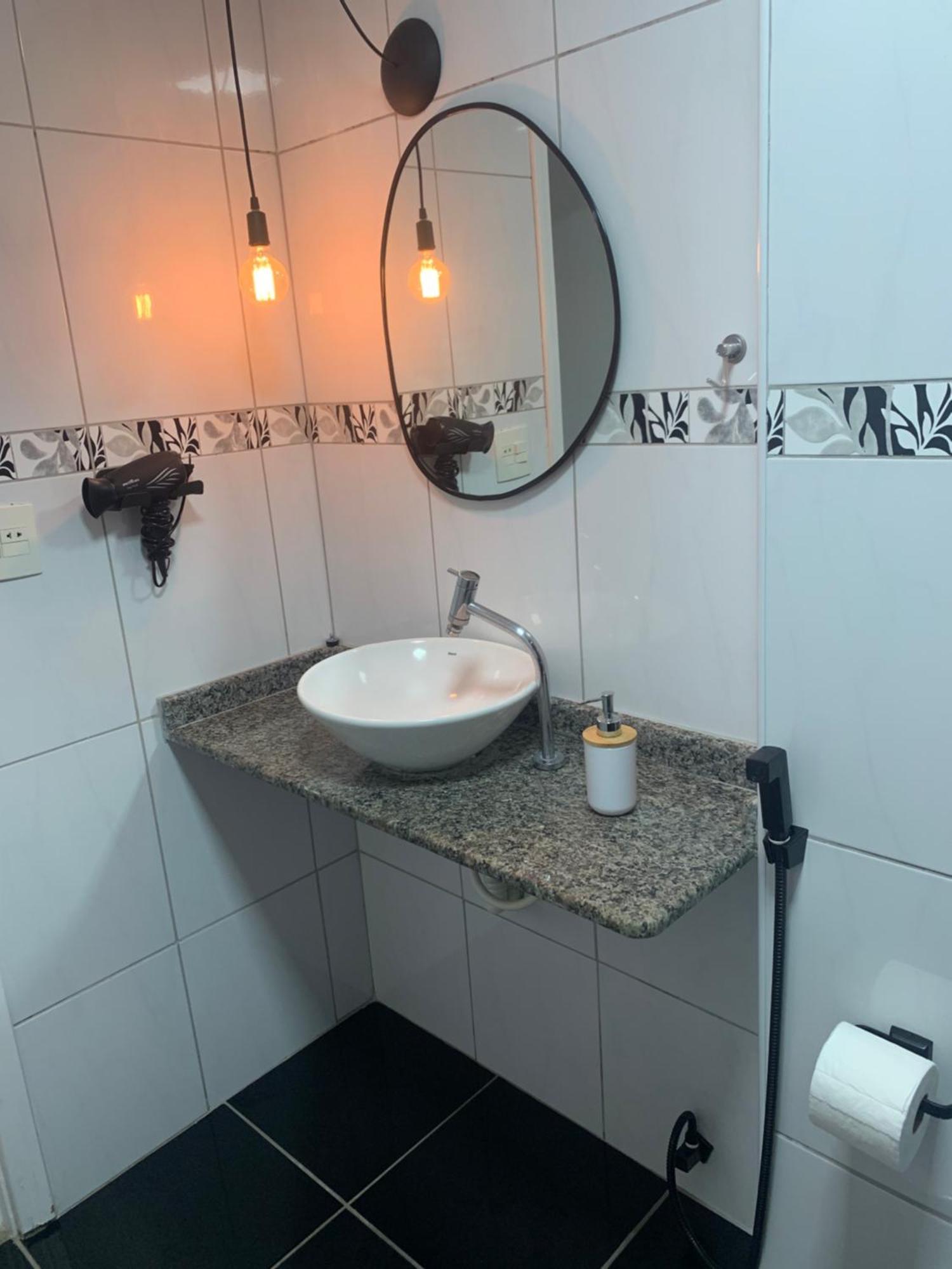 Apartamento Em Santos No Gonzaga Em Frente A Praia Exterior foto